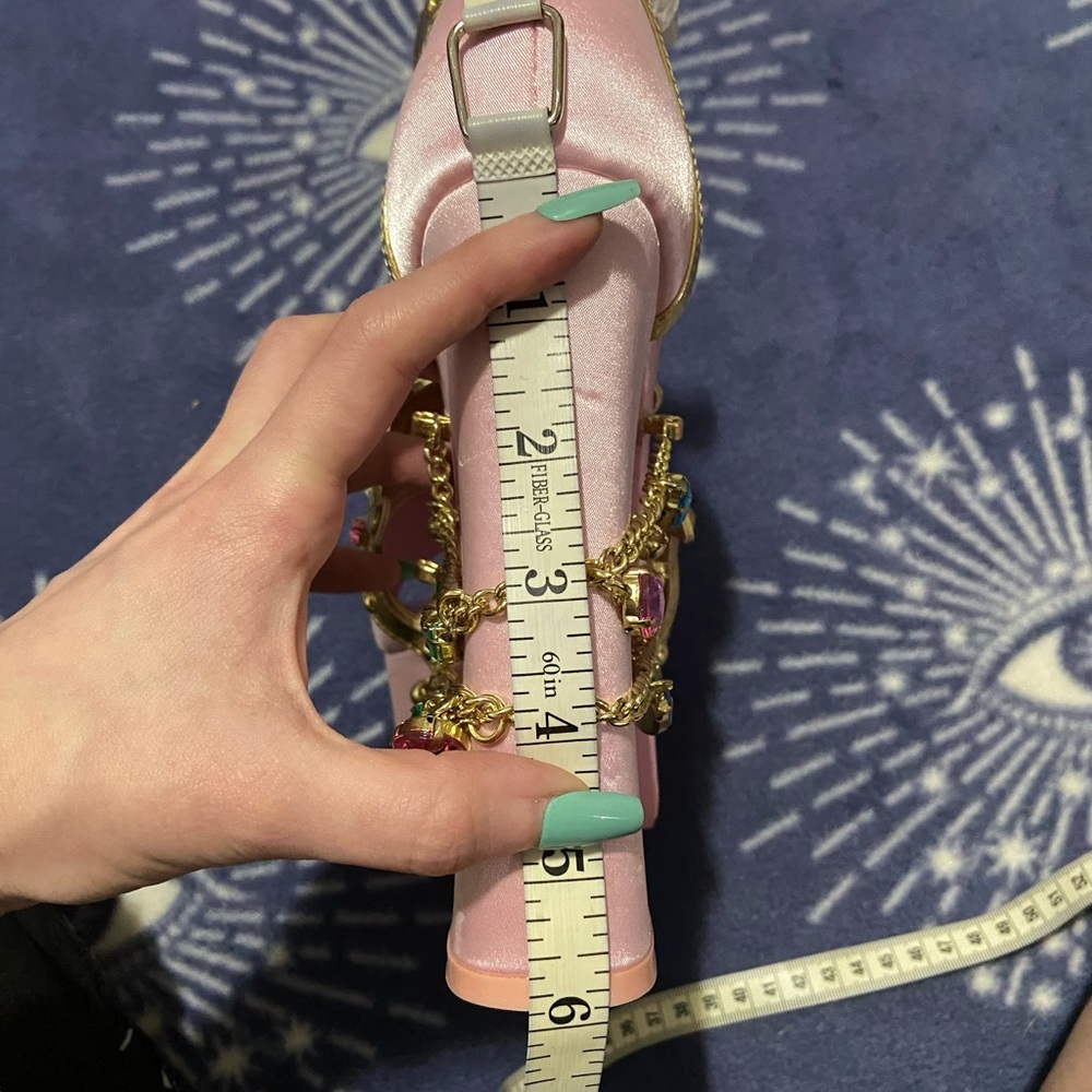 Sugar Thrillz Crowned Charmer Jeweled platform chunky heels pink sz 8 nwob new. - Picture 7 of 13